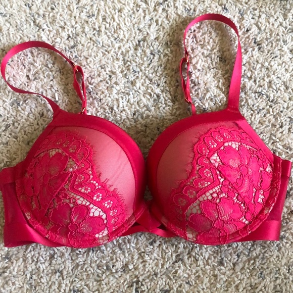 Victoria’s secret “Very sexy Push-up” Red bra 34D - Picture 1 of 3